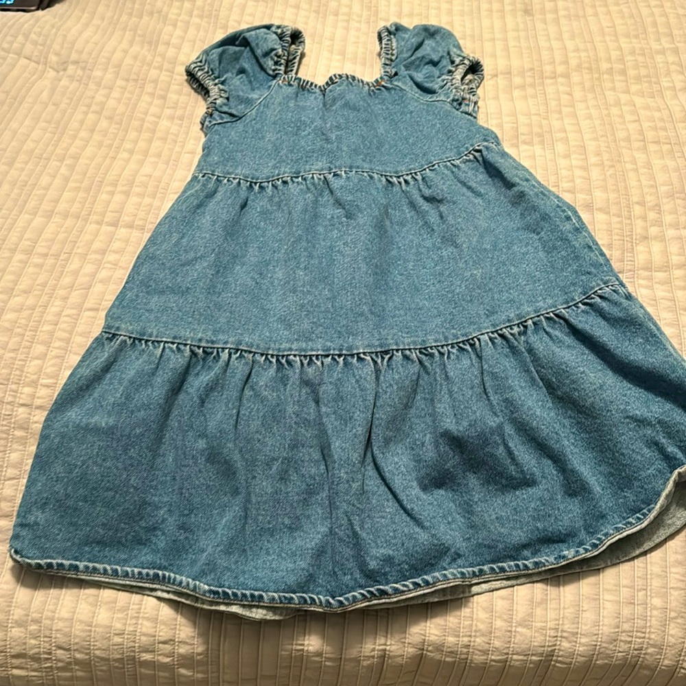 Girls denim puff sleeved dress